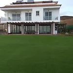 Casa Zoe ארונה